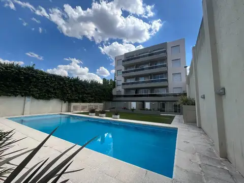 Avenida Crámer 3900