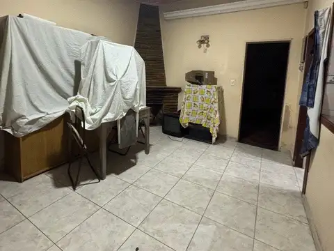 Casa en Venta en Mataderos, USD 210.000