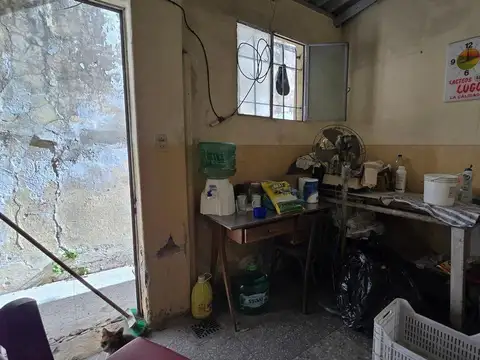 Local en Venta 40 años