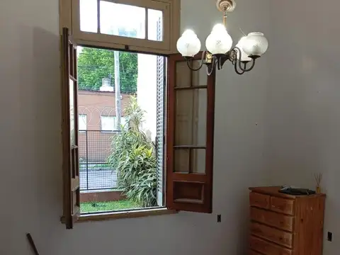 Depto Tipo Casa en Alquiler en General San Martin, $ 900.000