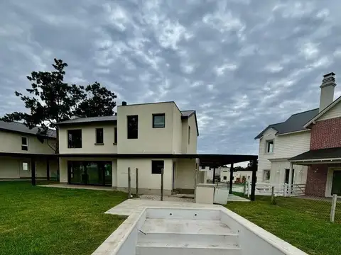 CASA VENTA RUMENCO JOVEN BARRIO PRIVADO