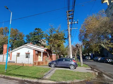 Galpon en Venta 86  mts Fondo