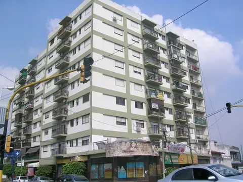 Departamento en alquiler en El Palomar TRES AMBIENTES