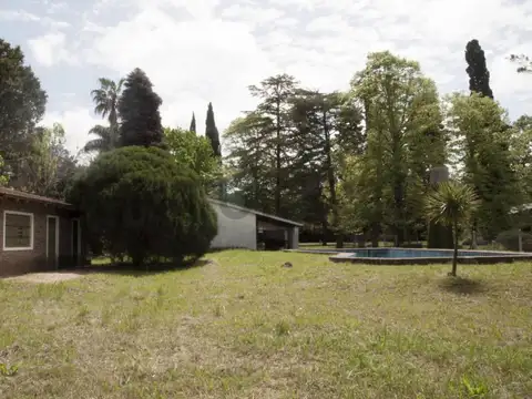 Venta de Quinta en Villa Elisa, La Plata