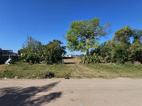 Importantes lotes de 523m2 con excelente ubicación!  Liniers y Florencio Varela - Victoria, Ent...
