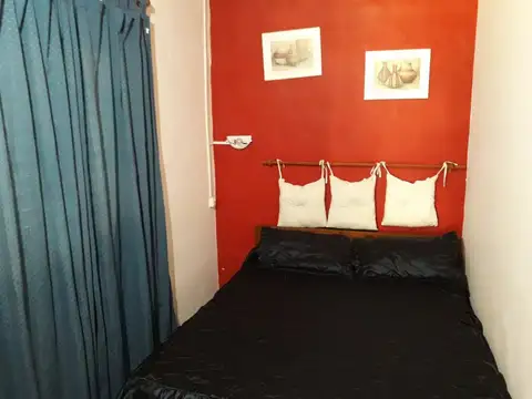 COMPLEJO DE 3 CABAÑAS, QUINCHO, PILETA y COCHERAS