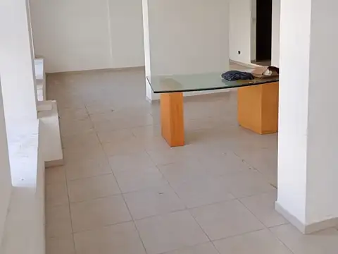 Oficina Monoambiente con 2 baños