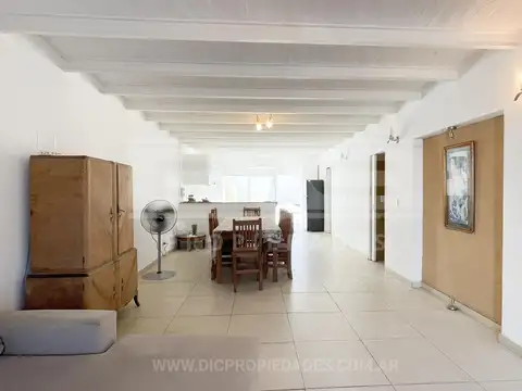 Depto Tipo Casa en Venta de 3 ambientes