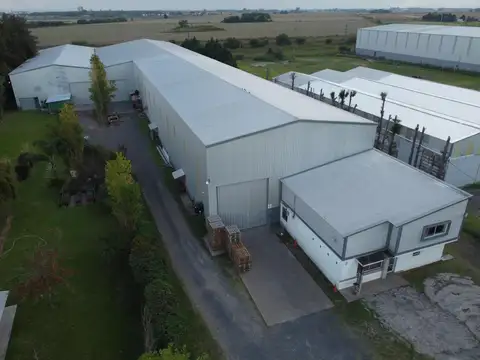 Nave Industrial en Alvear