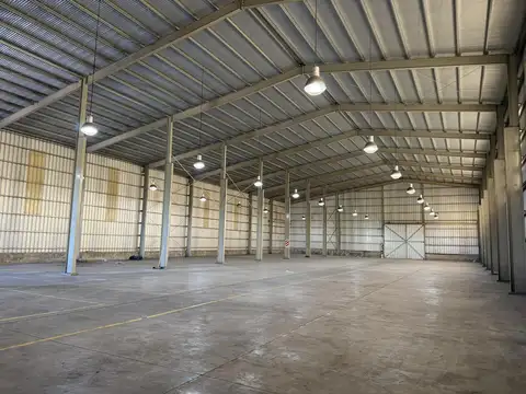 Galpon en Alquiler 54  mts Fondo