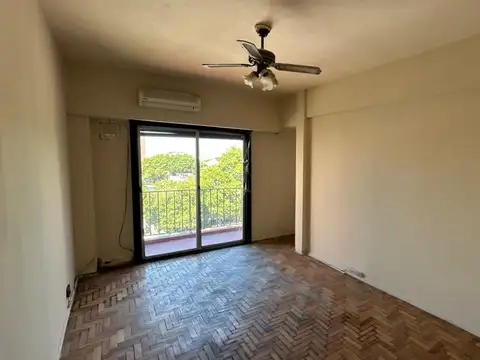 Venta Depto Villa Santa Rita 1 ambiente con cocina separada