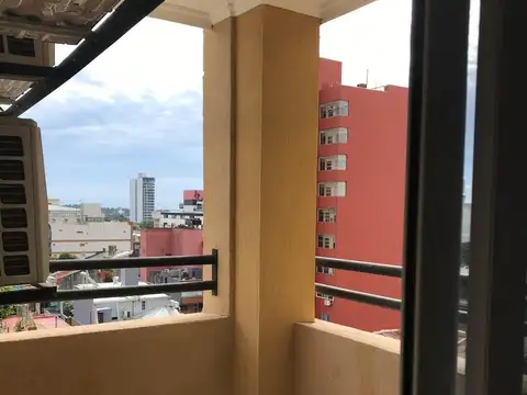 Departamento de 2 dormitorios con balcón