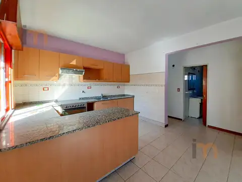 Blanco Encalada al 700