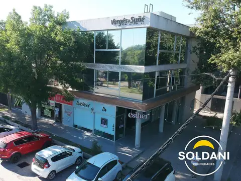 Espectacular local en esquina ! 210m2 - FUNES