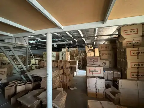 Galpon en Venta en San Miguel, USD 550.000
