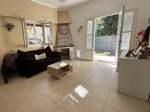 Casa en Venta en Olivos, USD 320.000
