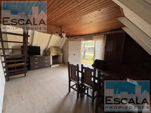 Casa 5 ambientes con 2 baños