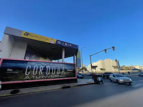 Local en Venta 32 años