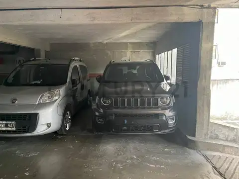 AMENABAR 2000, Piso 0