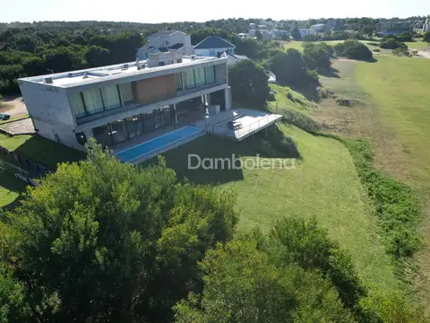 Casa en Venta de 5 dormitorios