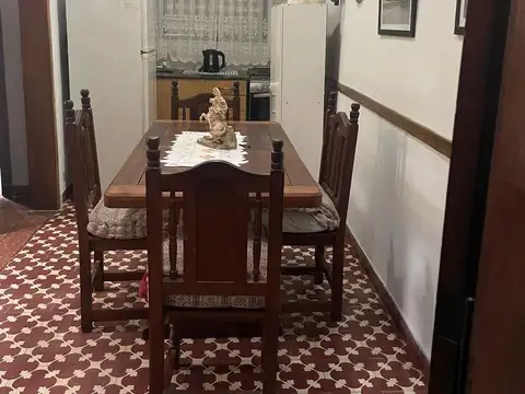 Casa 3 ambientes con 1 baño