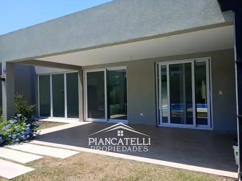 Casa en Alquiler de 3 dormitorios