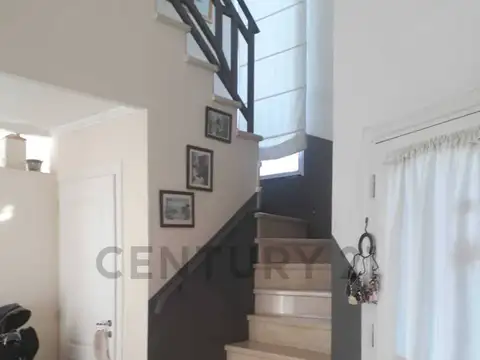 Colectora Oeste Ramal Escobar 47 5 , Piso 0