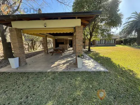 Casa en Venta en Roldan, USD 240.000