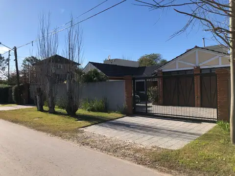 Calle 458  e/  26 y 27