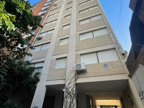 Monoambiednte en contrafrente muy luminoso