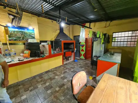 Local en Venta en Glew, USD 120.000