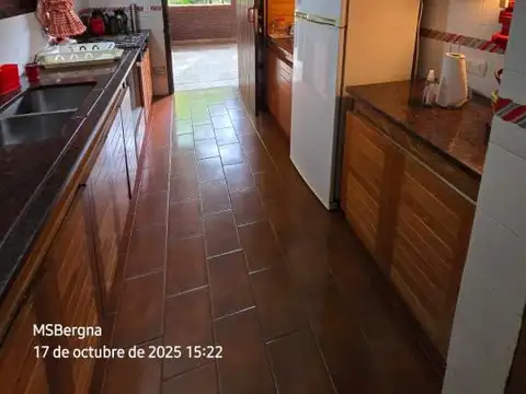 Casa en Alquiler Temporal con 1 cochera