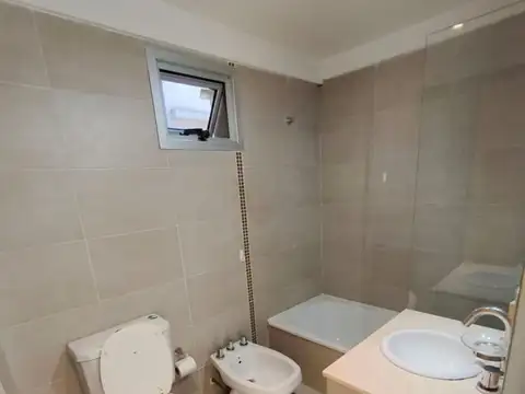 Departamento en Alquiler en Moron, $ 470.000