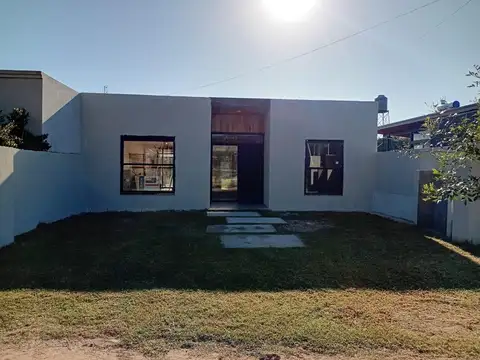 Venta  Exclente Casa 3 ambientes a estrenar  Duggan, San Antonio de Areco