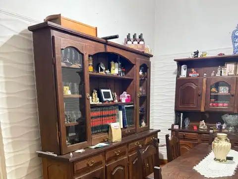 CASA DE 4 AMABIENTES EN CIUDADELA  VENTA O PERMUTA