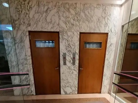 Oficina Sobre Peatonal Cordoba al 1300