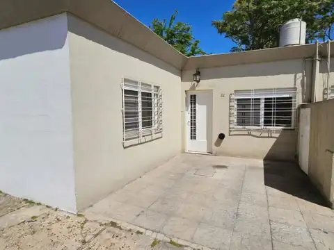 PH en venta - 2 Dormitorios 1 Baño - 70mts2 - Morón