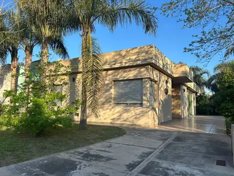 Casa en Venta en Las Orquideas, USD 220.000