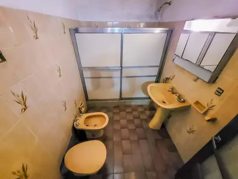 Depto Tipo Casa en Venta 46 años