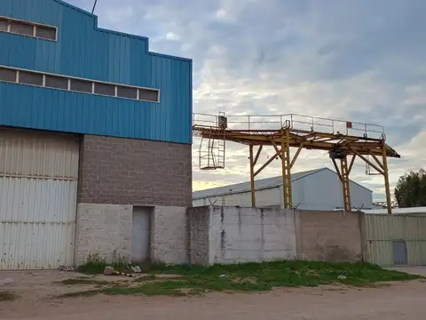 Galpon en Venta en Bahia Blanca, USD 1.900.000