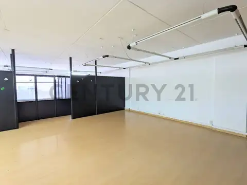 Oficina en Venta 52 años