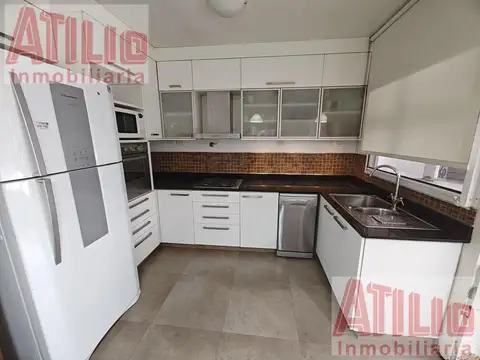 Depto Tipo Casa en Venta con 1 cocheras