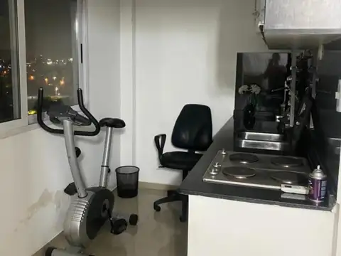 Avenida Presidente Perón 1500