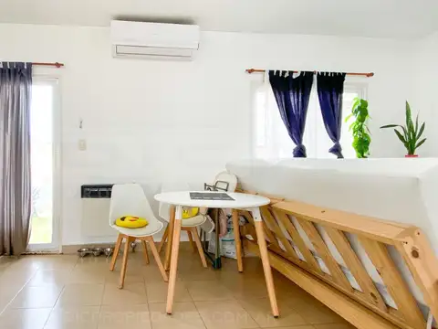 Esquiu  al 400, entre Williams y Castiglioni