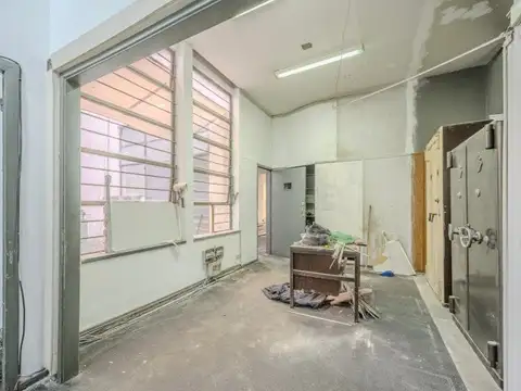 Local en Alquiler 50 años