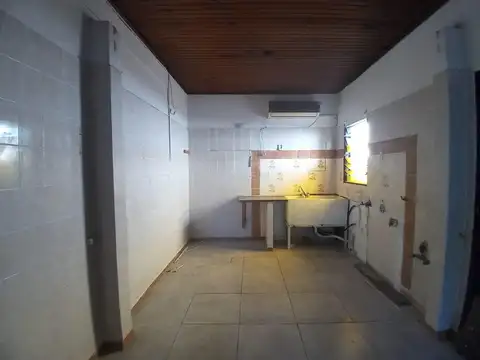 Casa en Venta en Los Hornos, USD 95.000