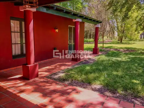 VENTA CHACRA CON CASA DE CAMPO GALPÓN Y COCHERA