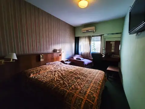 Hotel en Venta 32 años
