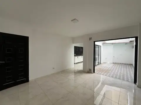 Depto Tipo Casa en Venta de 2 dormitorios