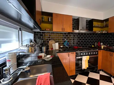 Depto Tipo Casa 3 ambientes con 1 baño